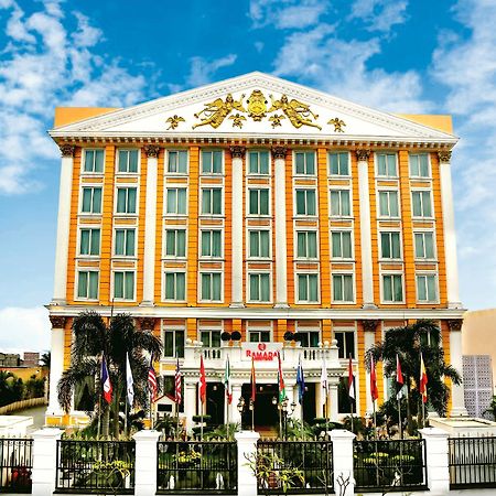 Hotel Ramada By Wyndham Amritsar Esterno foto
