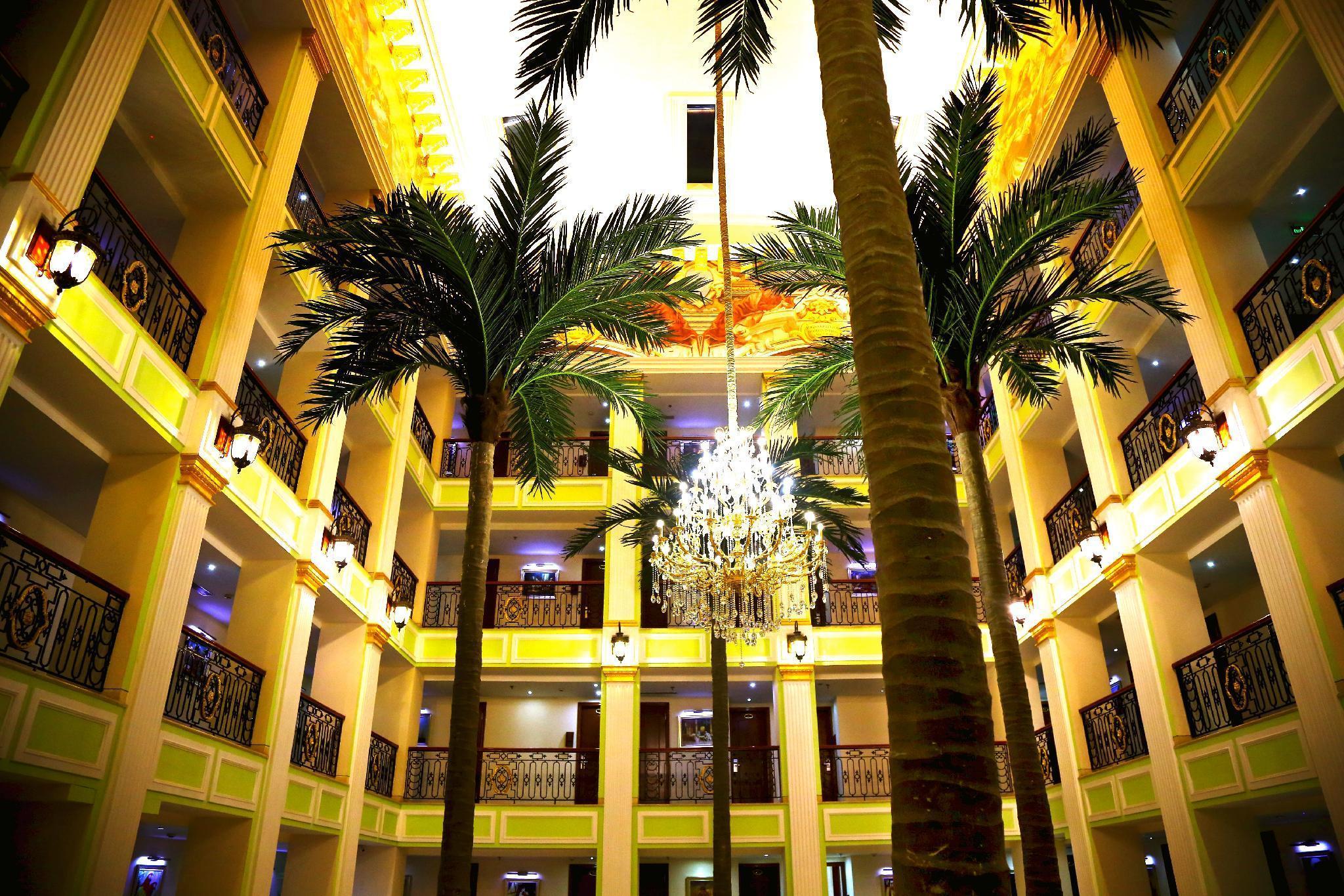 Hotel Ramada By Wyndham Amritsar Esterno foto